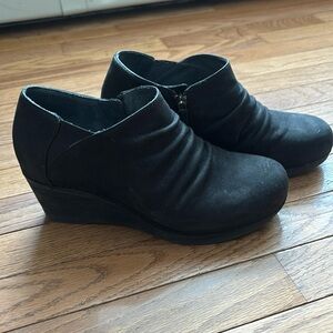 Dansko wedge